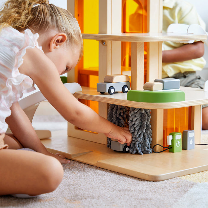 Parking Garage with Elevator
