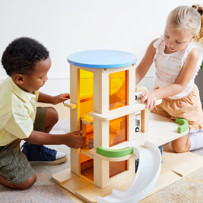 Parking Garage with Elevator